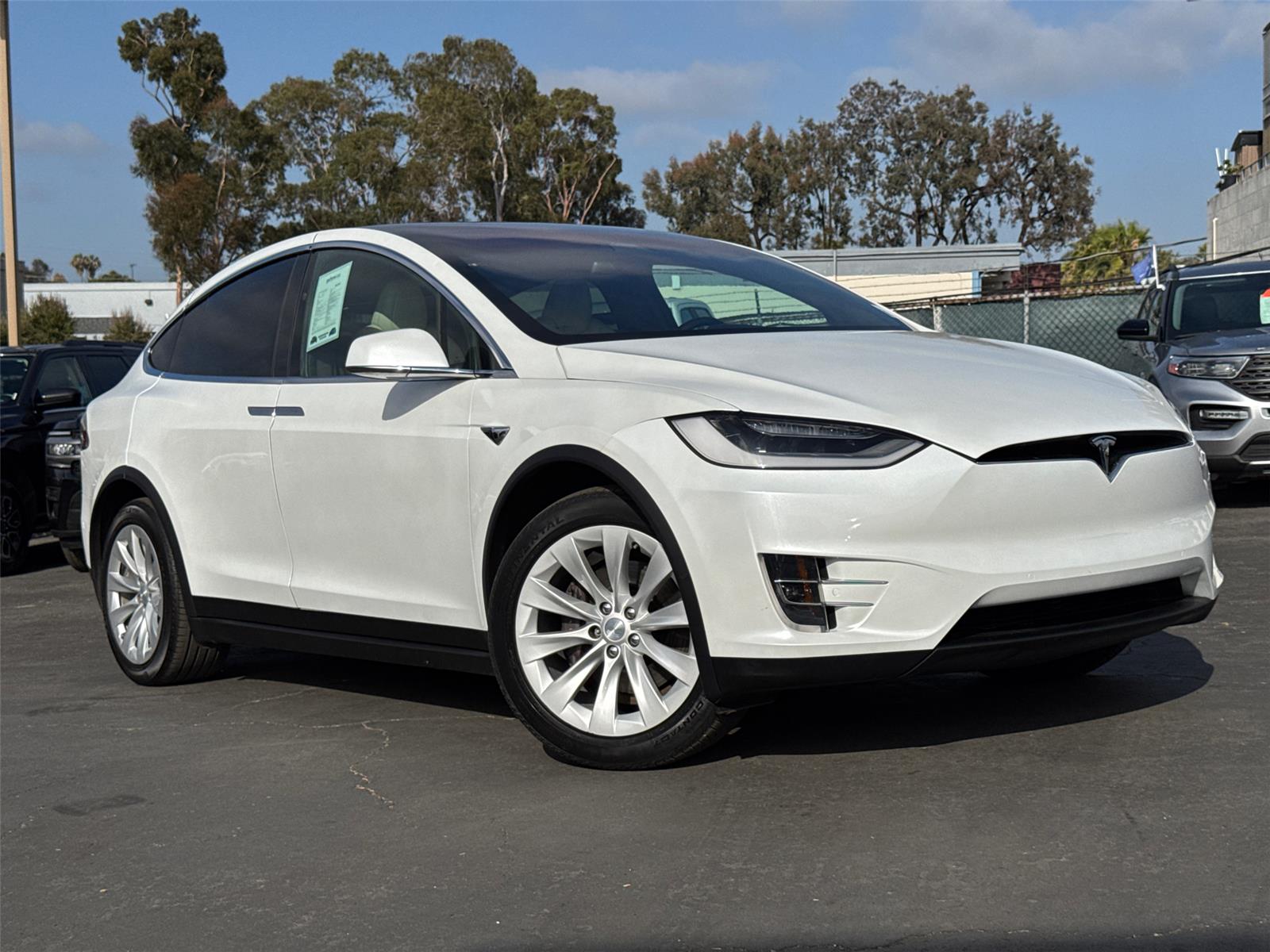 tesla model x 2020 5YJXCAE24LF235268 image tesla model x 2020 5YJXCAE24LF235268 image